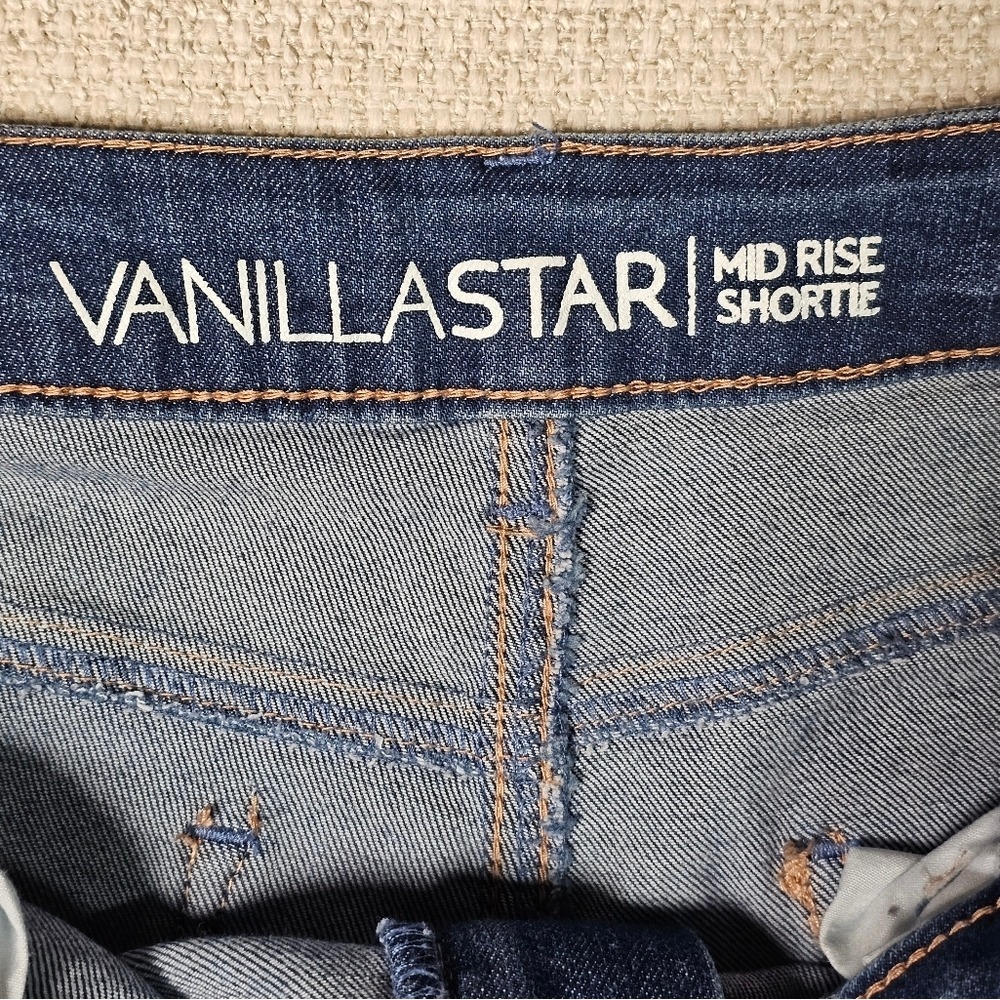 Vanilla Star Denim Shorts Distressed Cuffed Size 13 Whiskered - Picture 7 of 9
